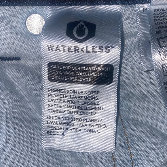 Levi's Navy Blue Relaxed Fit Men's Jeans - Picture 3 of 5